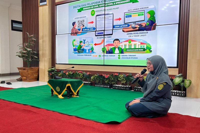 Cuma Scan! PA Ngawi Mudahkan Lapor Kerusakan Sarpras via QR Code