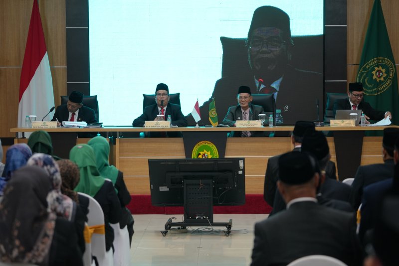 Pembinaan Pimpinan PTA Surabaya Perkuat Sinergi Satuan Kerja