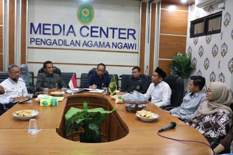 Tingkatkan Kualitas POSBAKUM, Pengadilan Agama Ngawi Tekankan Ketelitian Penyusunan Dokumen Perkara